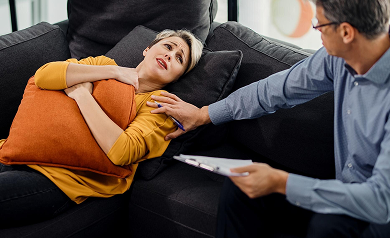 imgi_50_caring-psychiatrist-consoling-sad-woman-therapy-session-his-office_637285-10503 1 - Houston Wellness & Injury Clinic Houston Wellness & Injury Clinic | Conditions